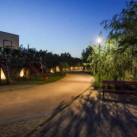 Pequena Perla * Poljica (Zadar)