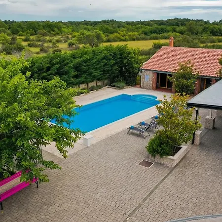 Pequena Perla Vakantiehuis Poljica (Zadar)