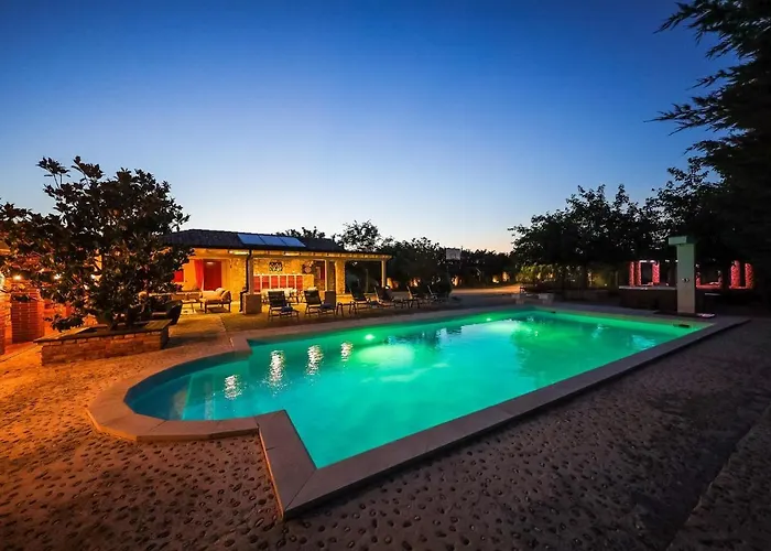Сasa de vacaciones Pequena Perla Poljica (Zadar)
